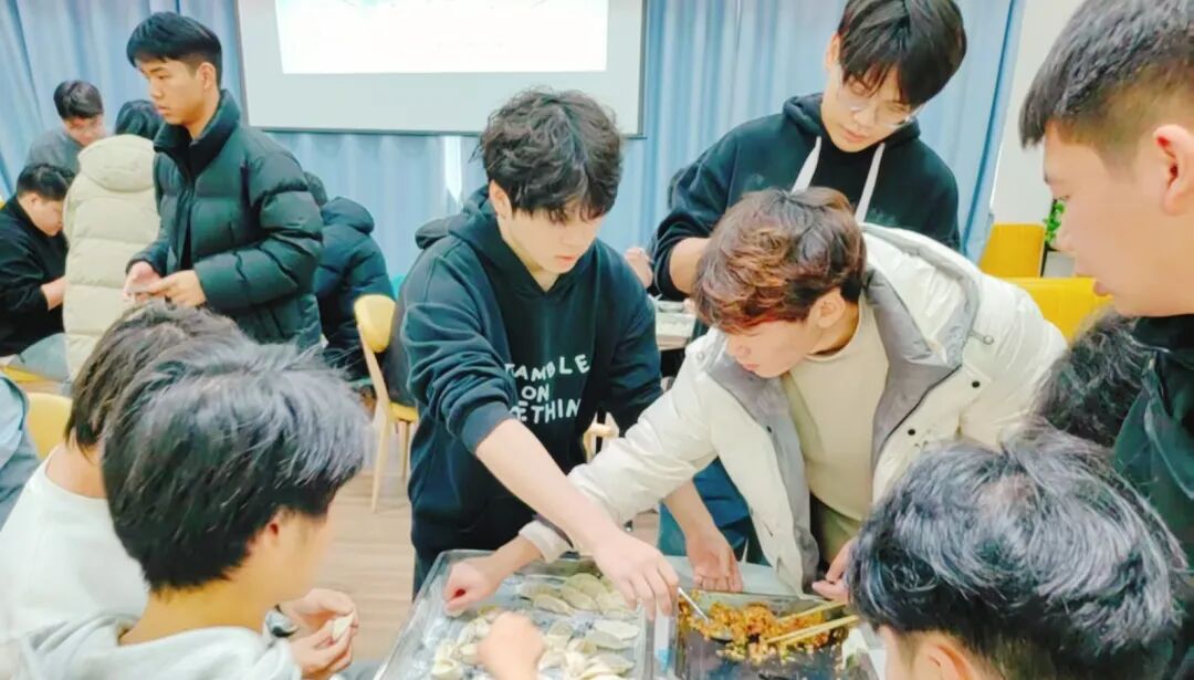 冬至守長夜，筆鋒破重關！